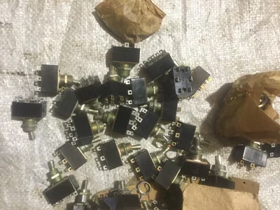 Електрозапчастини Електрозапчастини