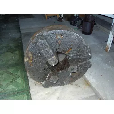 3-х та 4-х кулачкові токарні патрони 160-500 мм